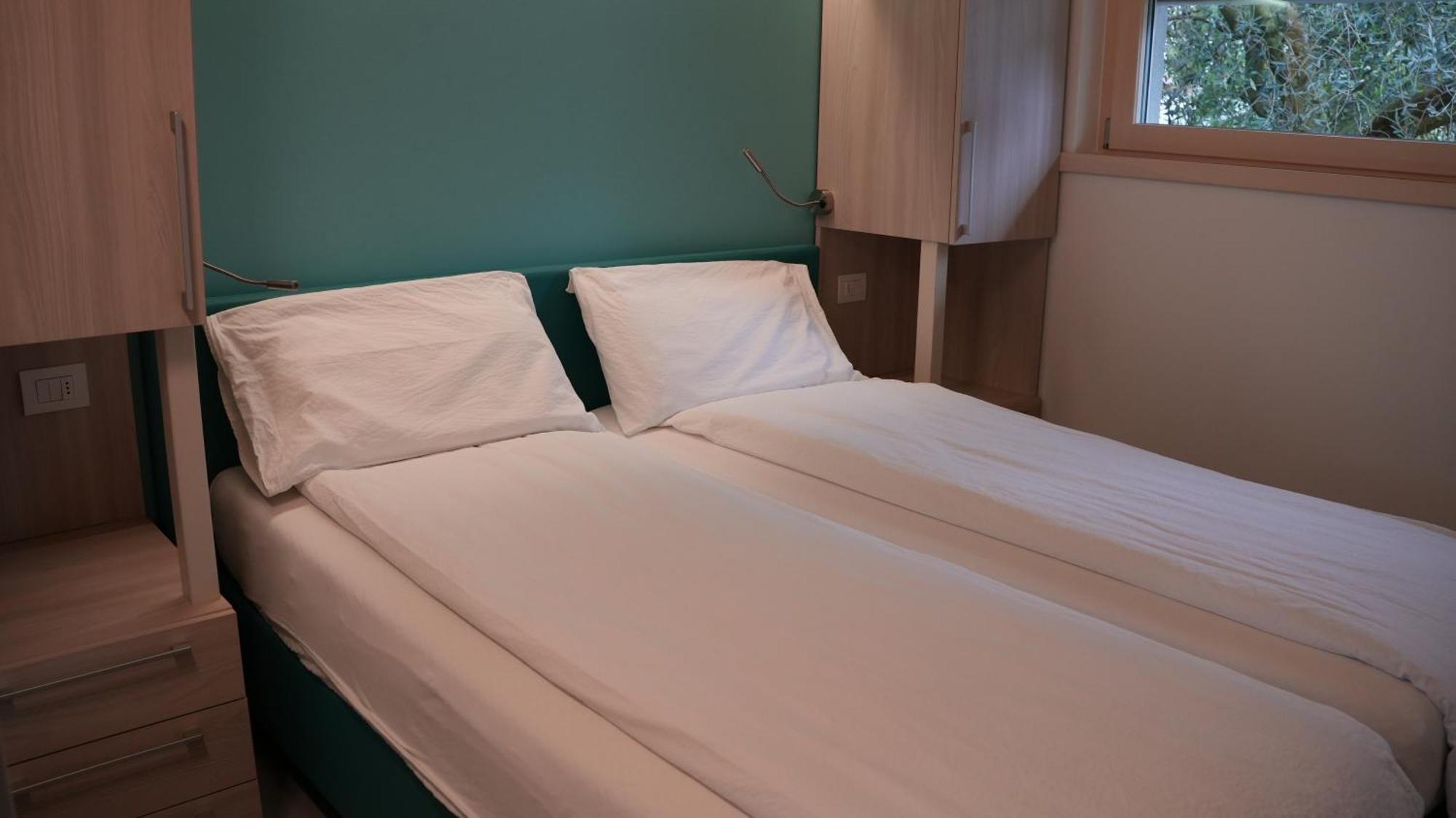 Casa Maria Apartments Riva del Garda Chambre photo