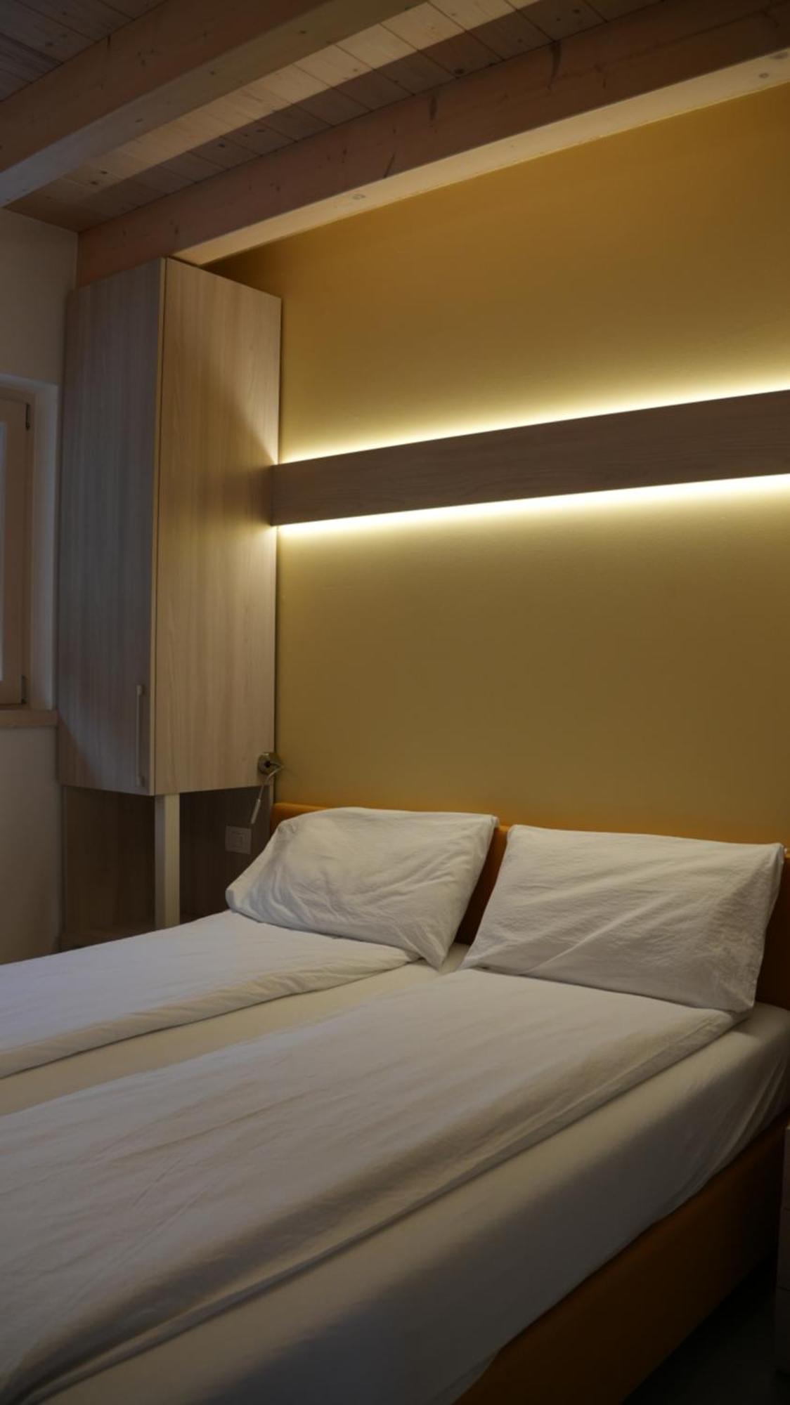 Casa Maria Apartments Riva del Garda Chambre photo